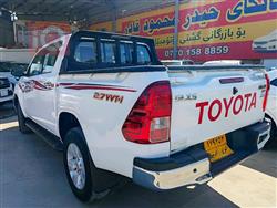 تۆیۆتا هایلۆکس